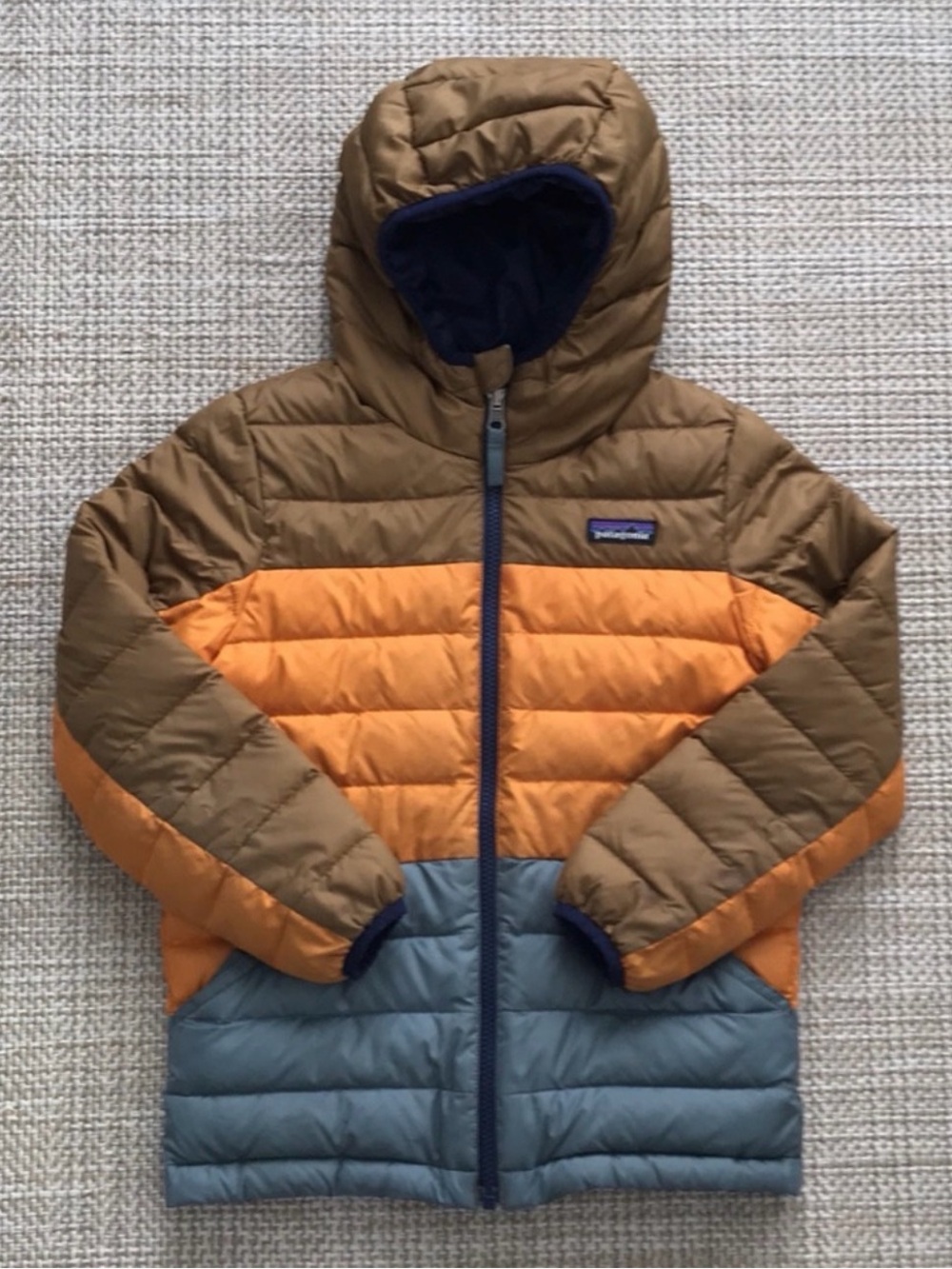 LOOKING FOR THIS COAT OR SIMILAR SIZE S or 6/7